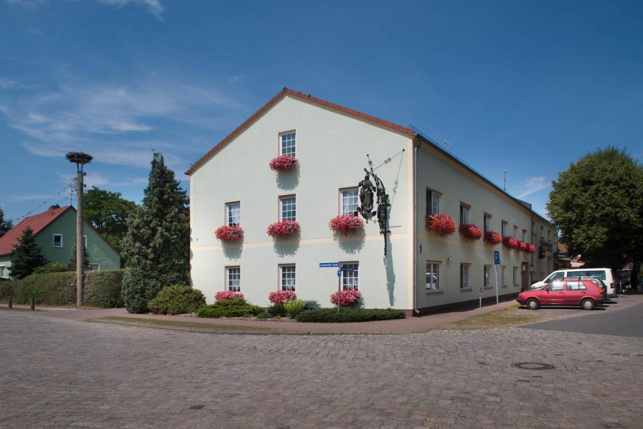 Hotel & Gasthaus Zum Eichenkranz Luckenwalde Buitenkant foto